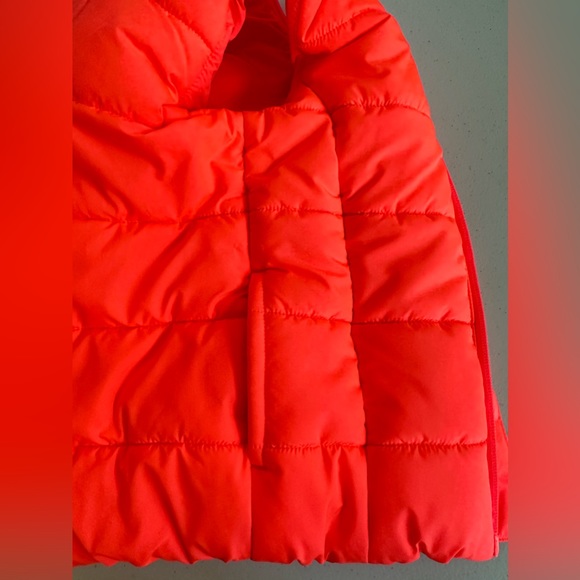 Girls Hot Pink Puma Vest Size XXS 3/4 - Picture 6 of 11